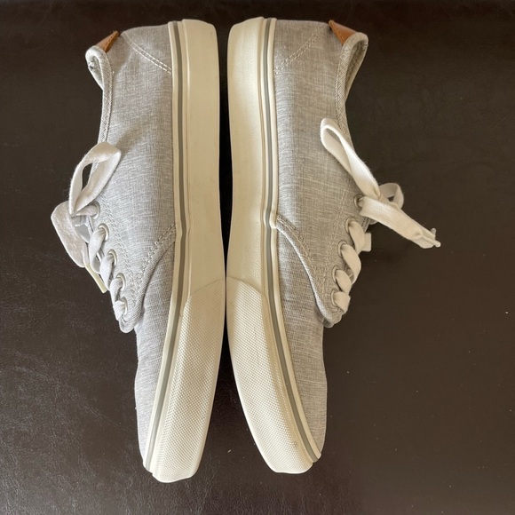 Vans women’s size 9.5 - Picture 14 of 17